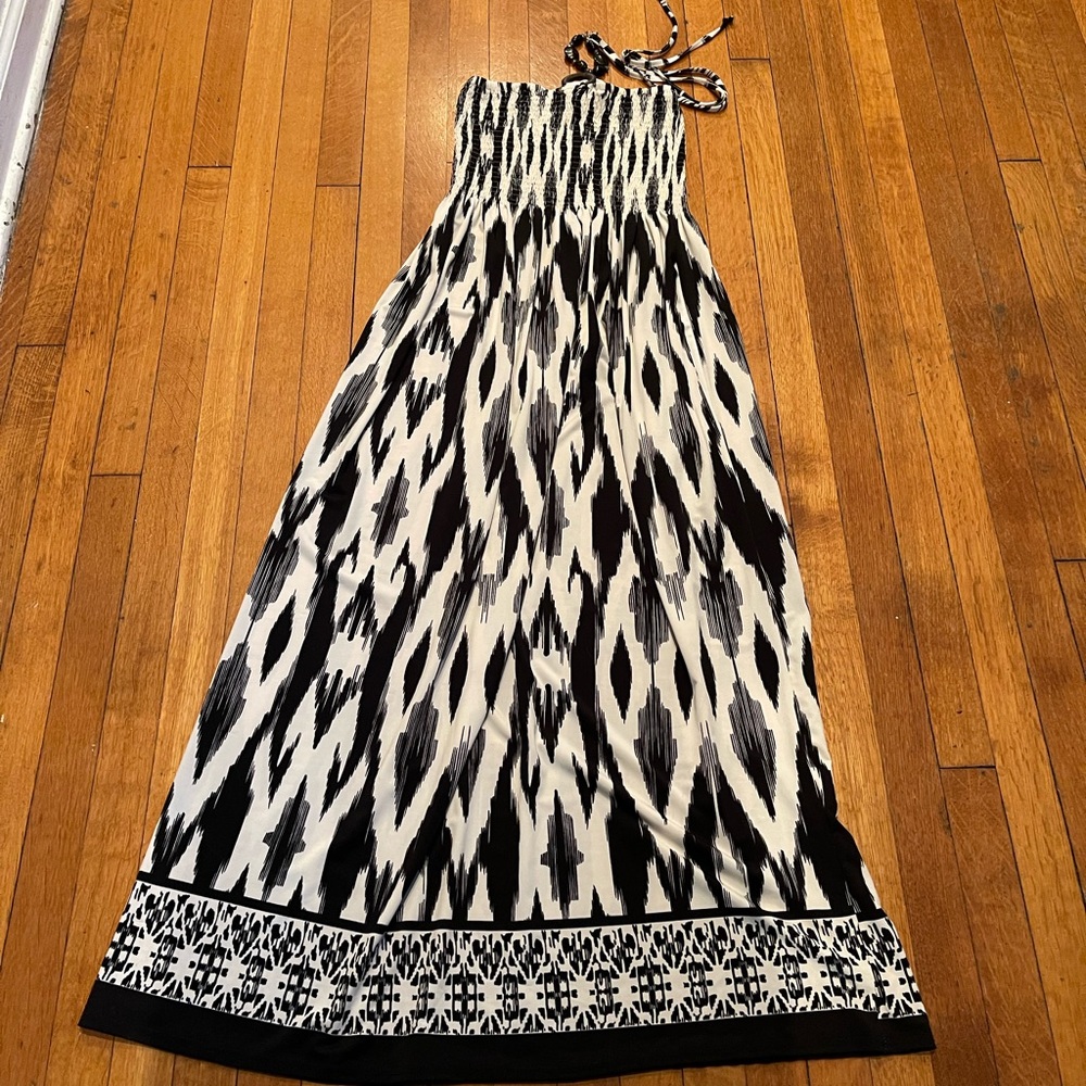 NWT women’s maxi dress
